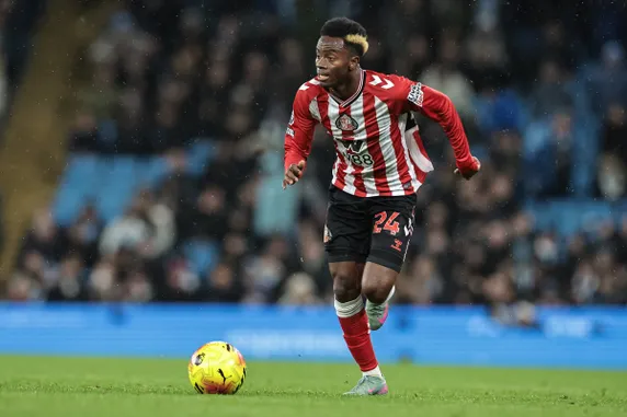 West Ham transfer news: Hammers &lsquo;enquire&rsquo; over loan move for Sunderland winger