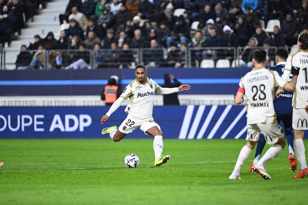FOOT L1 2026 PARIS FC-LENS (0-5)