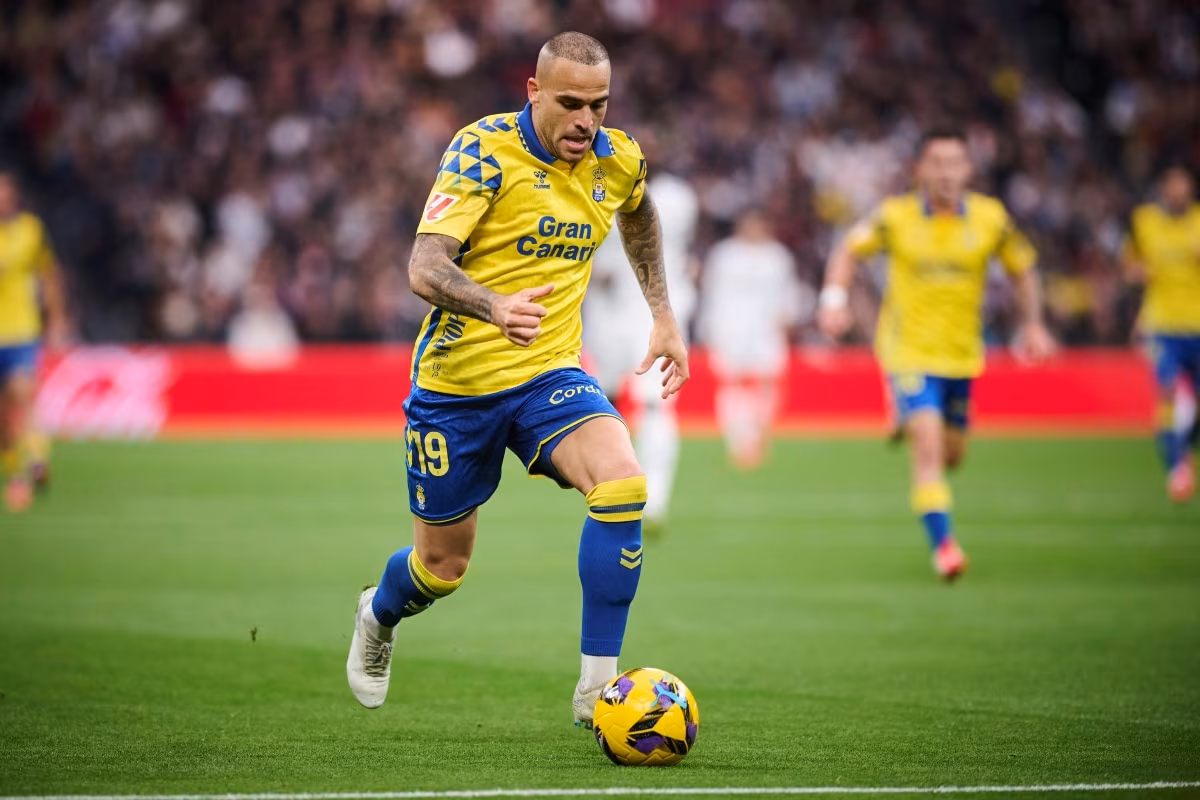 real valladolid vs las palmas prediction