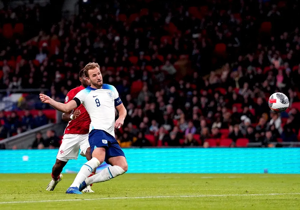 Lukaku vs Kane stats