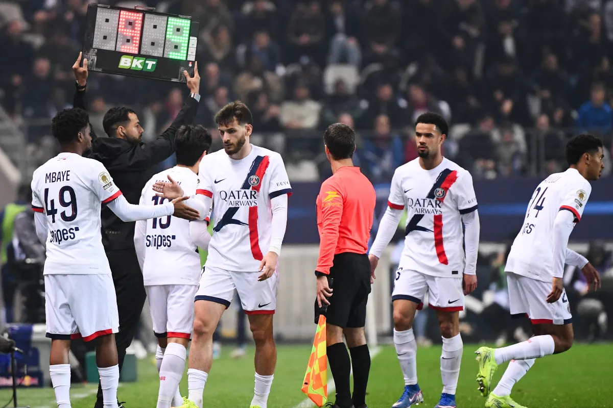 Atletico Madrid transfer news today: Rojiblancos complete 'key' &euro;40m signing from PSG