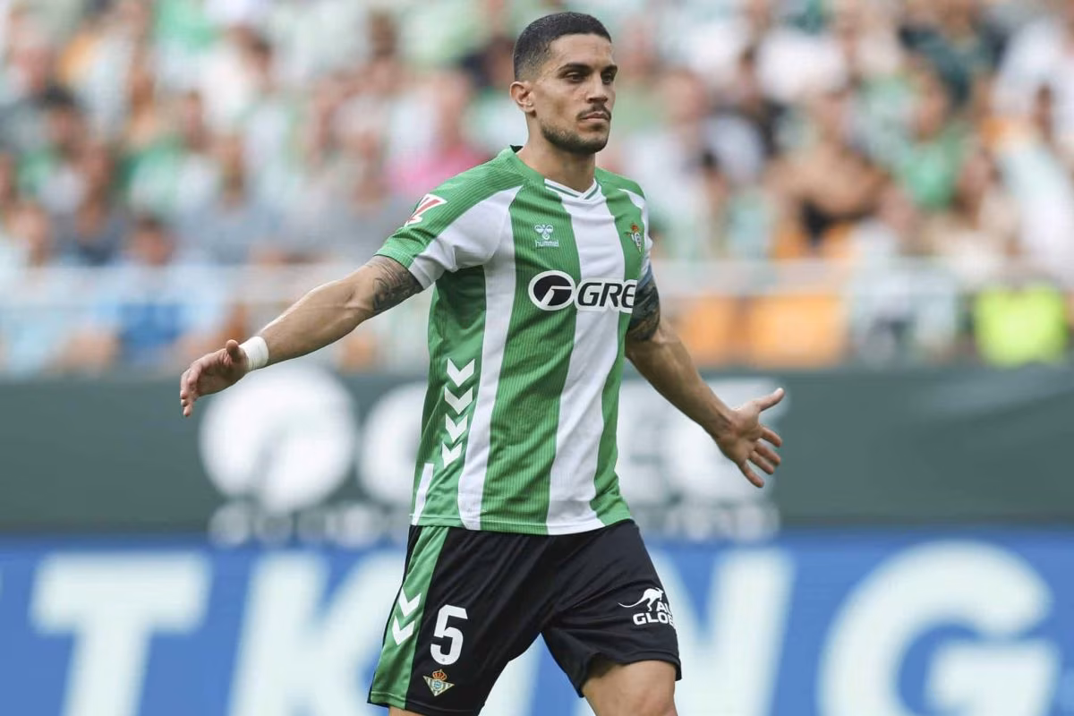 Marc Bartra player to watch