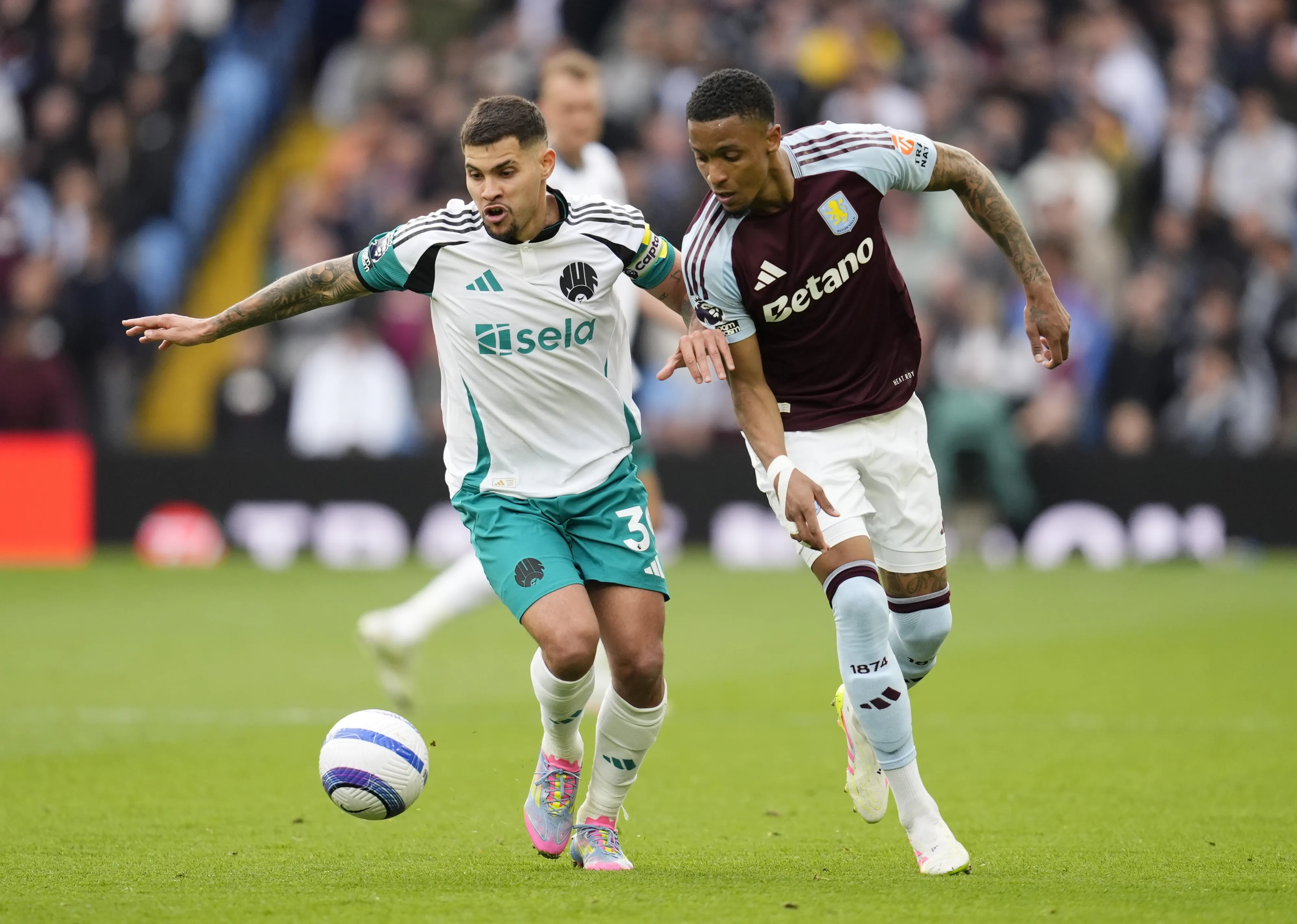 Arsenal transfer news: Gunners to make &pound;70m bid for 'priority' target