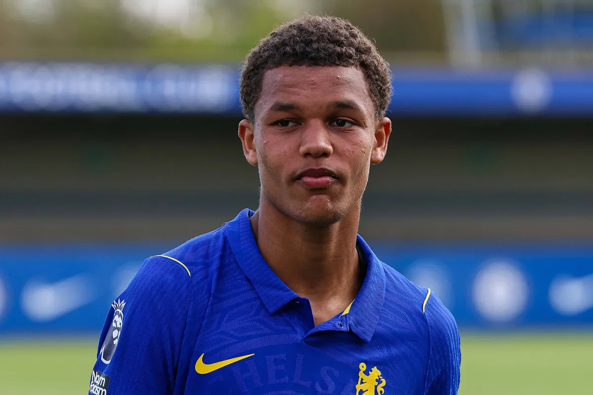 Who is Chelsea wonderkid Mahdi Nicoll-Jazuli? Age, position, style of play, contract status