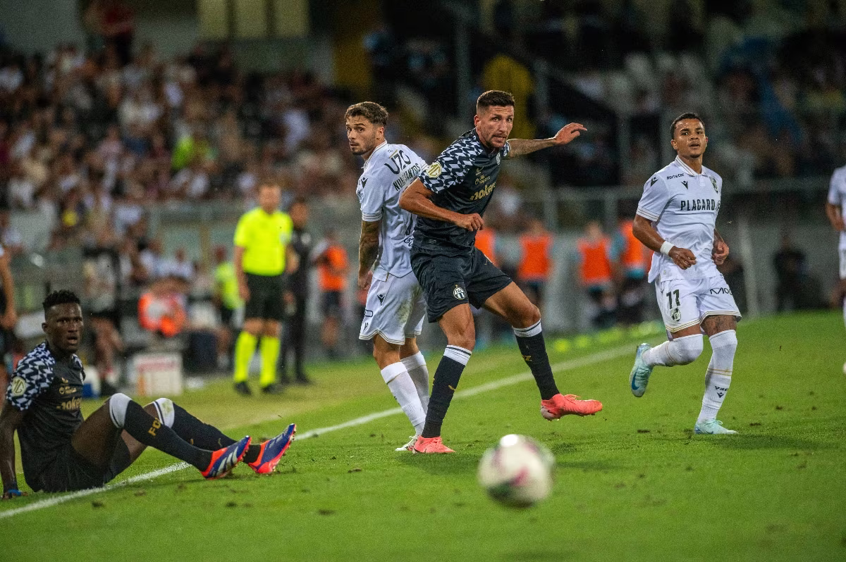 Vitoria Guimaraes vs Boavista prediction, odds & betting tips 06/10/2024