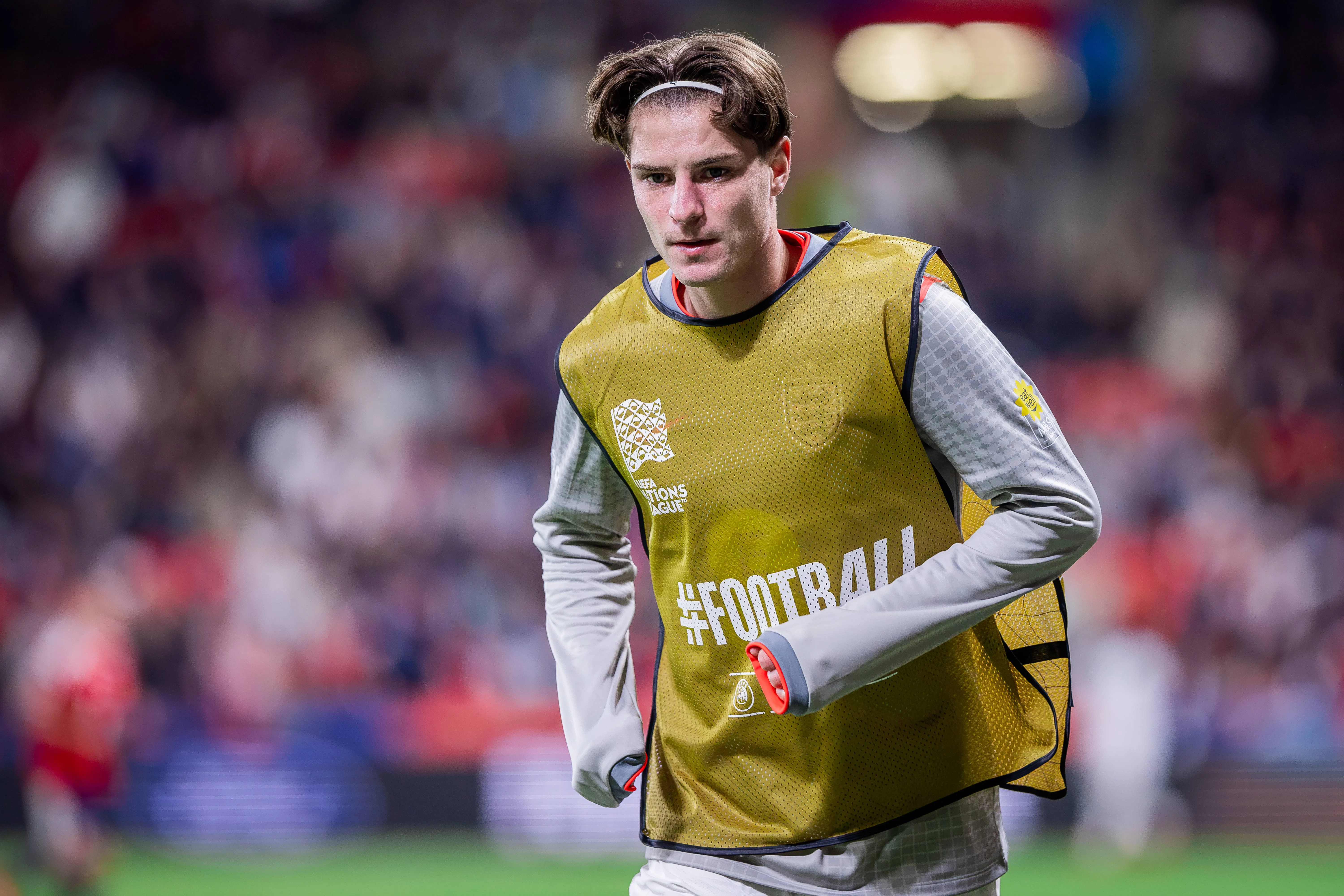 Latest transfer news today: Chelsea dealt blow over &pound;64m midfielder as Spurs&rsquo; January priority revealed