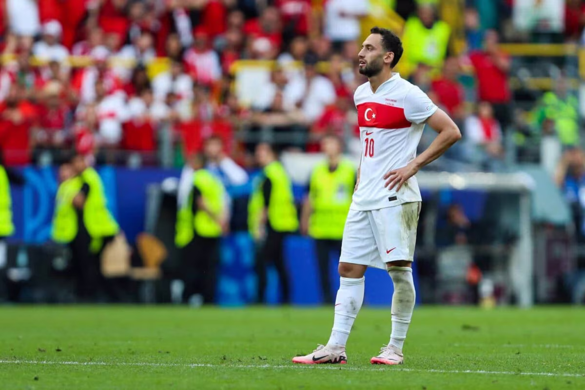 Hakan Calhanoglu