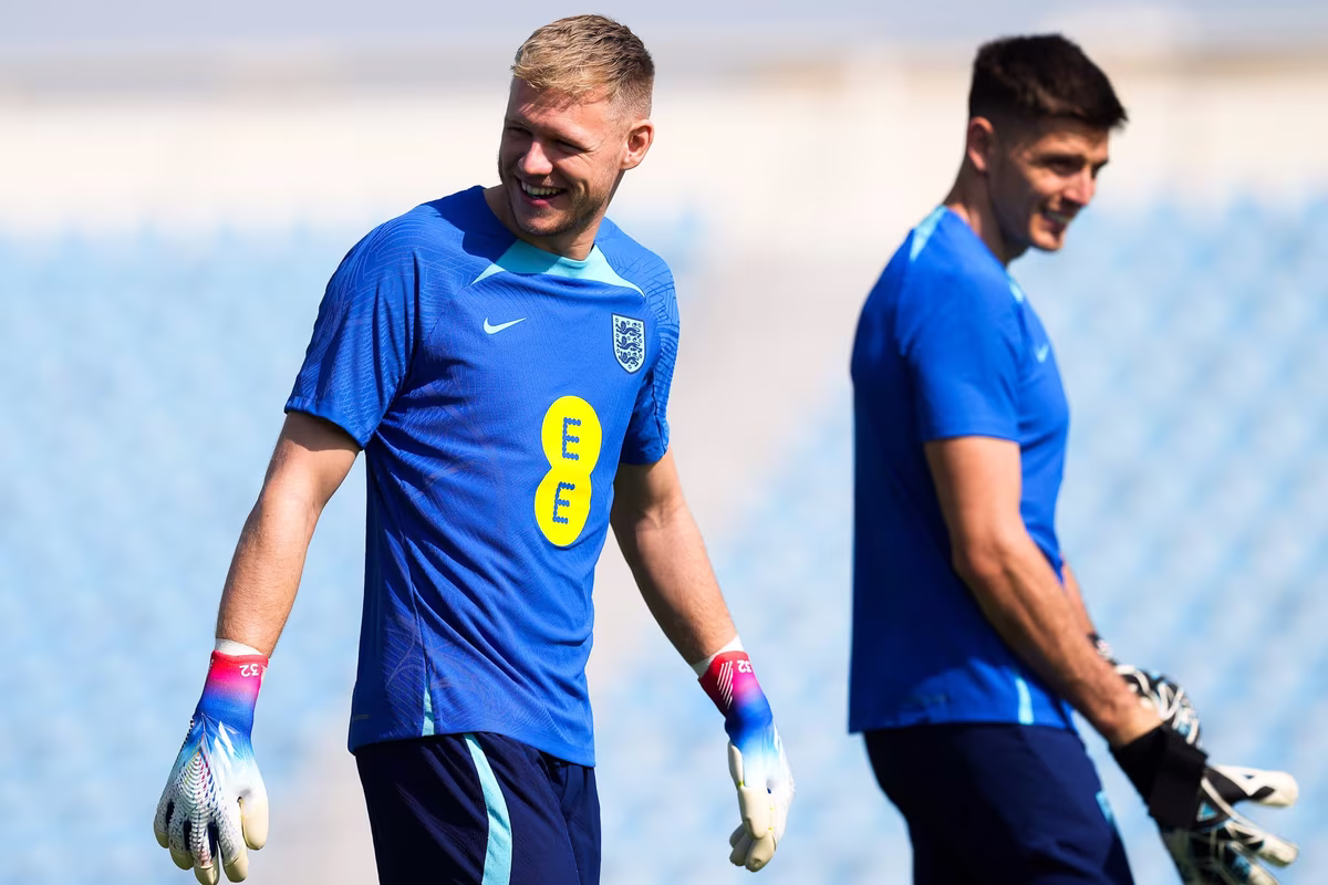 Aaron Ramsdale may replace Nick Pope