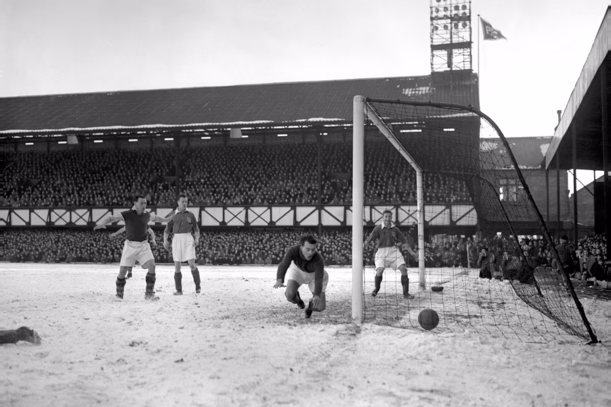 winter football-christmas
