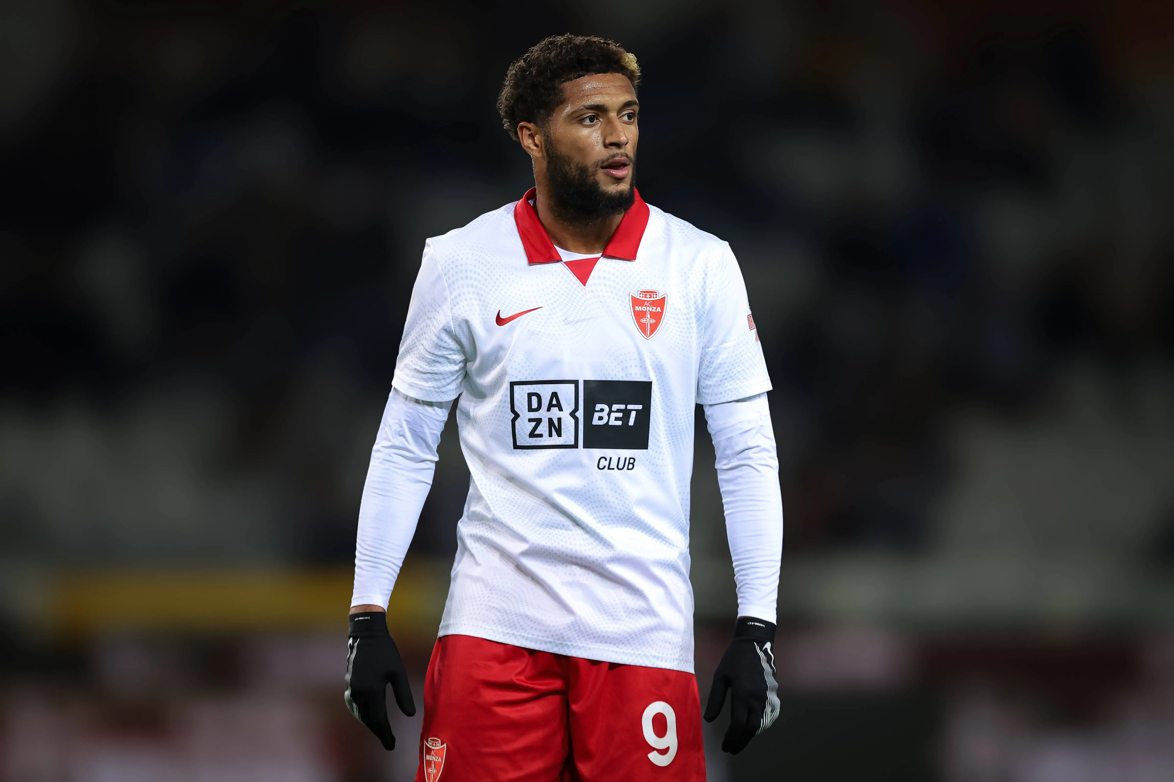 Latest transfer news today: Liverpool step up &pound;50m defender chase as Man Utd told new Lewis Hall price