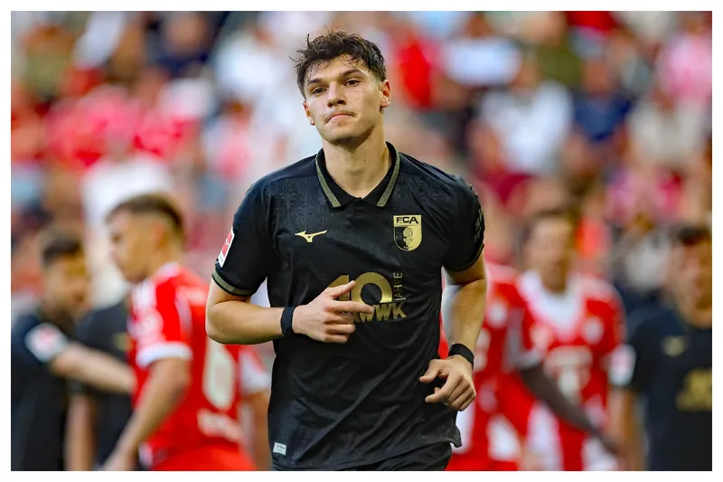 Mert Komur for Augsburg || Imago
