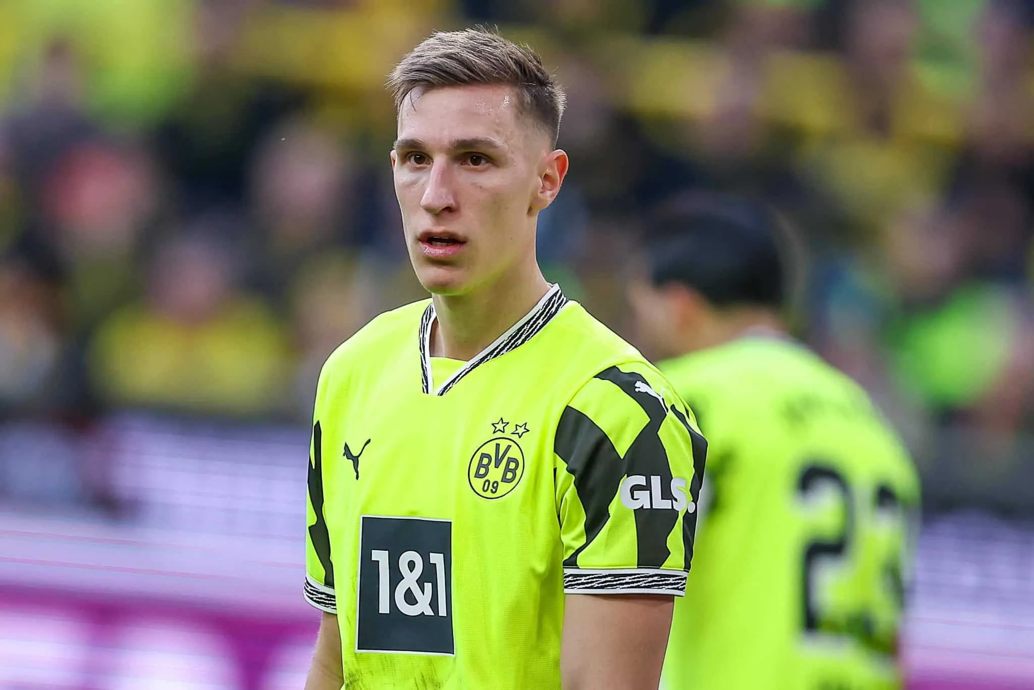 Schlotterbeck Liverpool transfer to fill Van Dijk size void? Whisper+ verdict