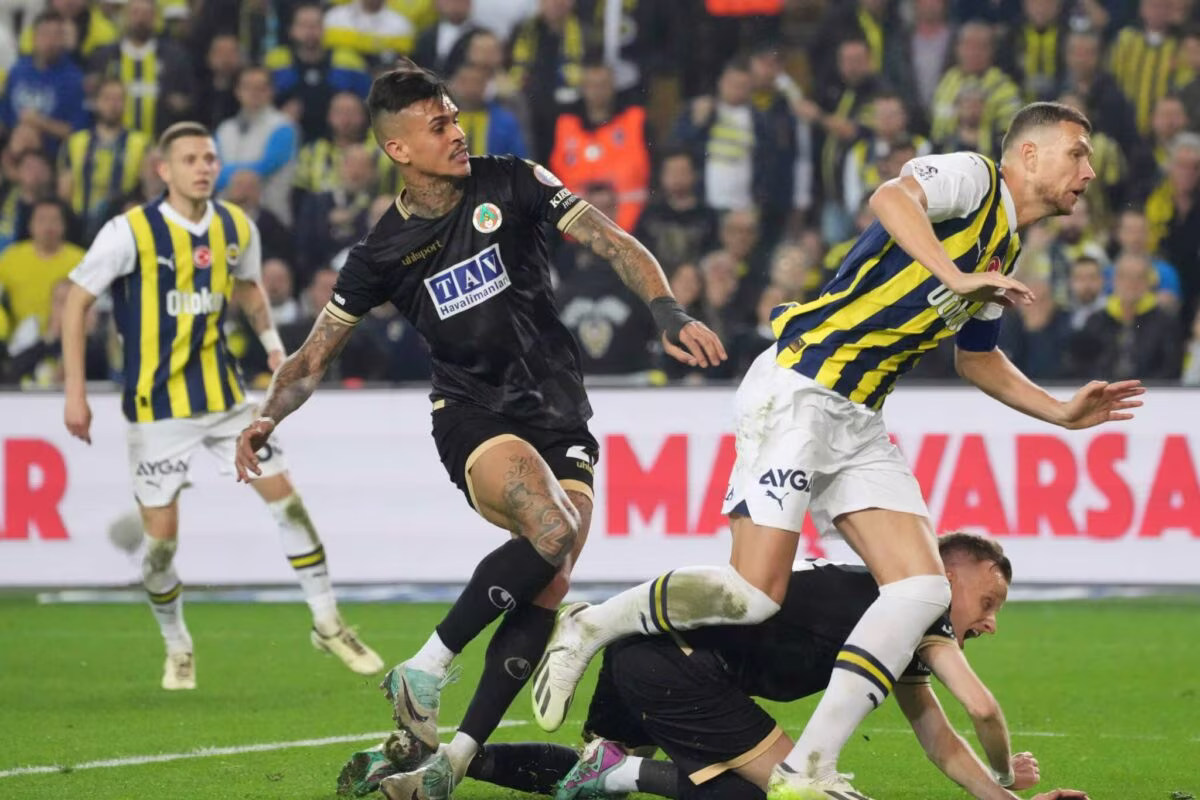 Alanyaspor vs Fenerbahce prediction, odds & betting tips 09/02/2025