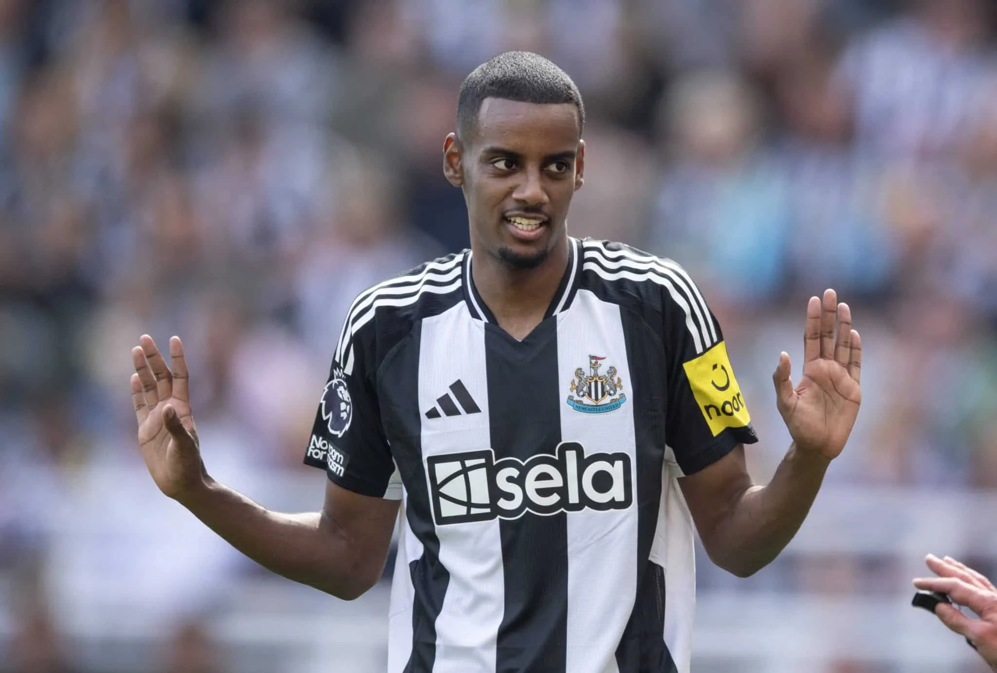 Today&rsquo;s Best Transfer Gossip & Rumours with Whispers Five: Saudi side preparing bid for Premier League superstar