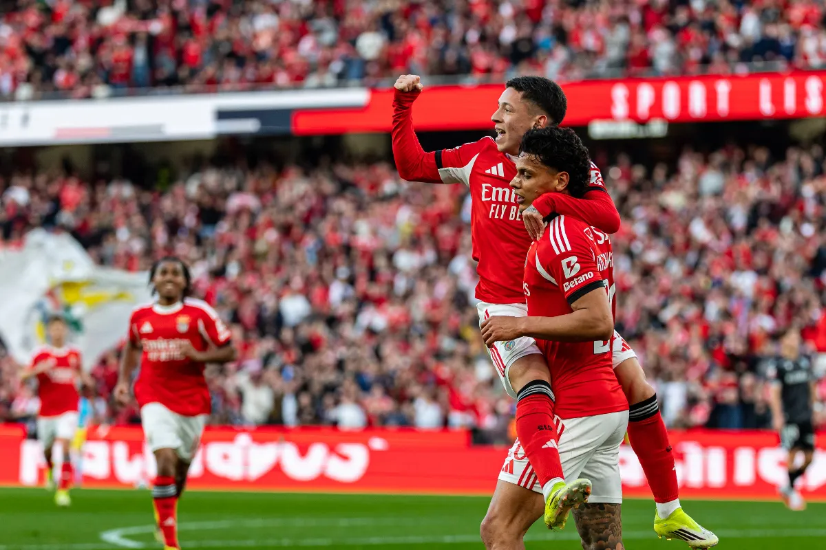 Man United transfer news: &lsquo;Impulsive and emotional&rsquo;, Jose Mourinho midfielder joins Red Devil&rsquo;s shortlist