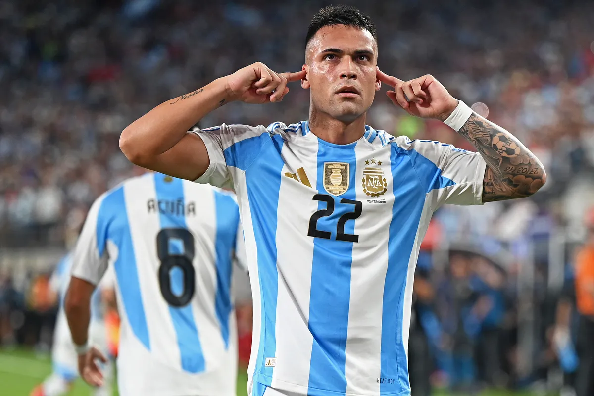 Lautaro Mart&iacute;nez player to watch