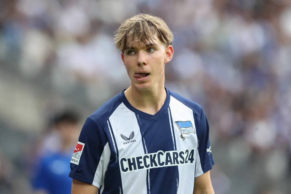 Transfer news: Record teenage sensation catching eyes of Man City, Man United, Liverpool and other Euro giants