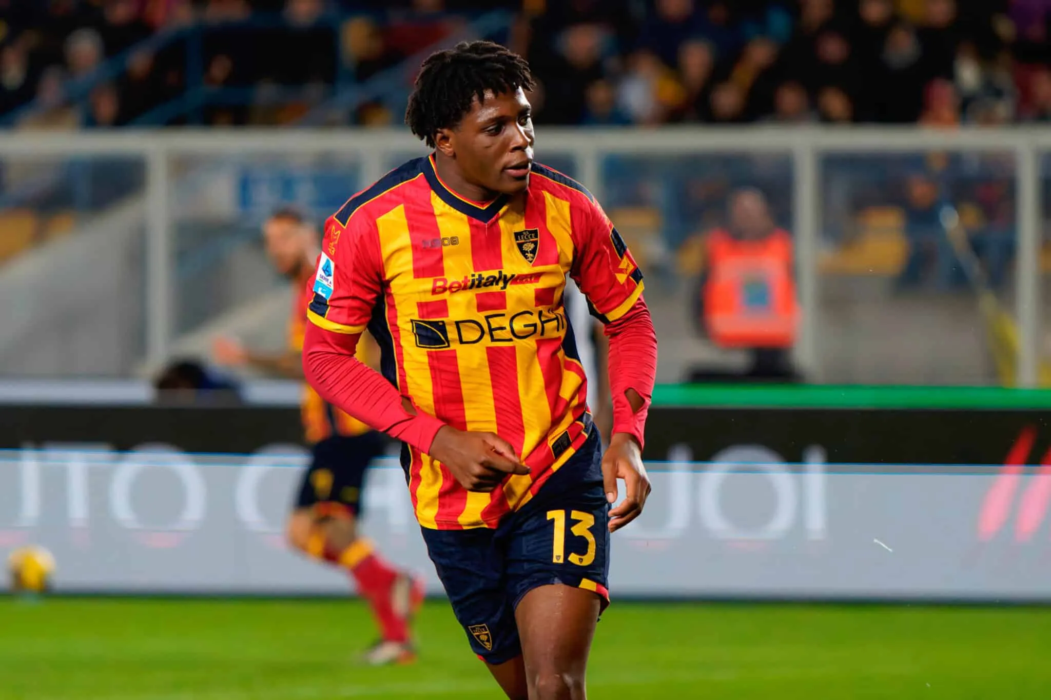 Dorgu transfer: Dane the answer at left-back for Man Utd? Whisper+ verdict