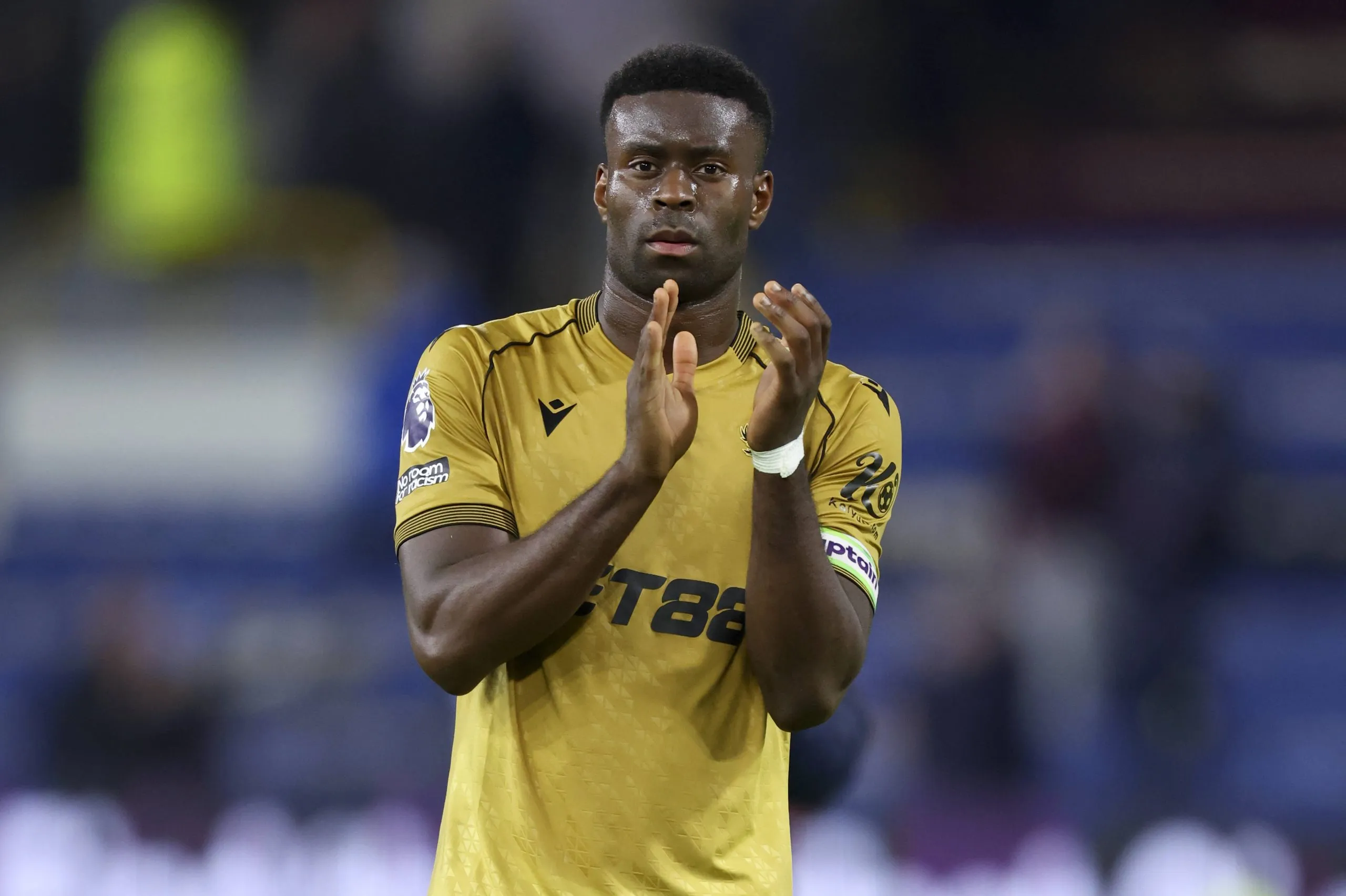 Liverpool transfer news: Reds eye &pound;35m defender wanted by Chelsea as ideal Marc Guehi alternative