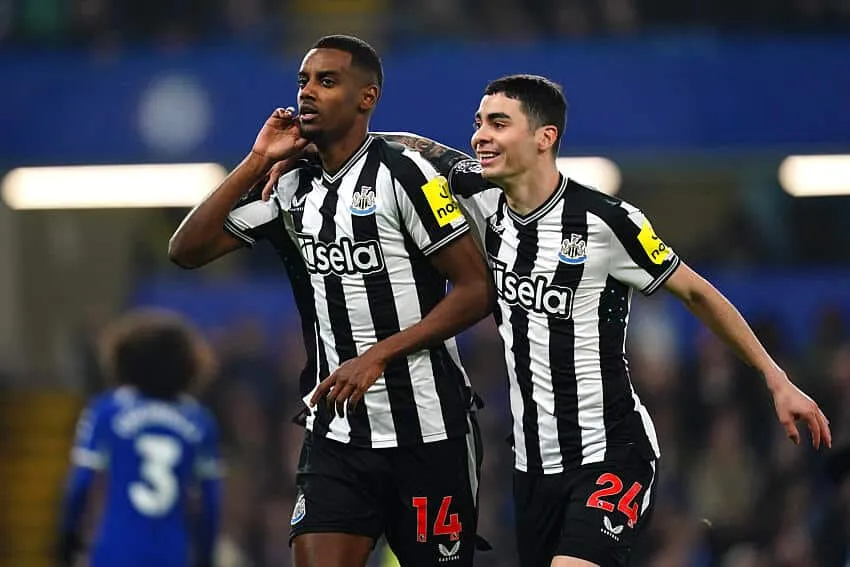 Isak is favourite in our Newcastle first goalscorer odds
