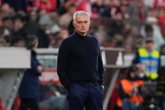 Man United transfer news: Mourinho wants to sign on of Red Devils&rsquo; top target in midfield